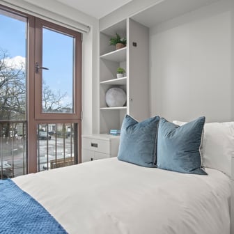 Self Contained Studio Flat (With Balcony) - Image 2